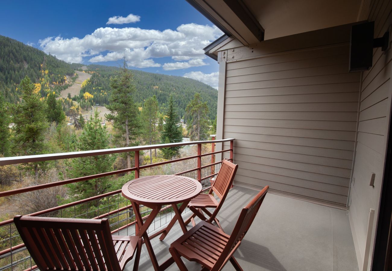 Condominium in Keystone - Ski Run #413