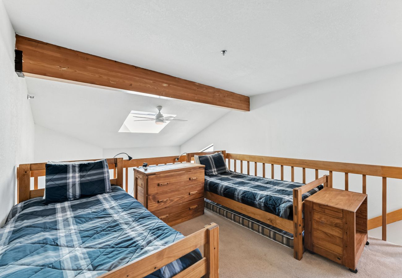 Condominium in Frisco - Mountain Side #200J