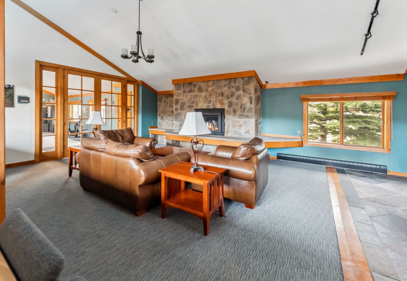 Condominium in Frisco - Mountain Side #200J