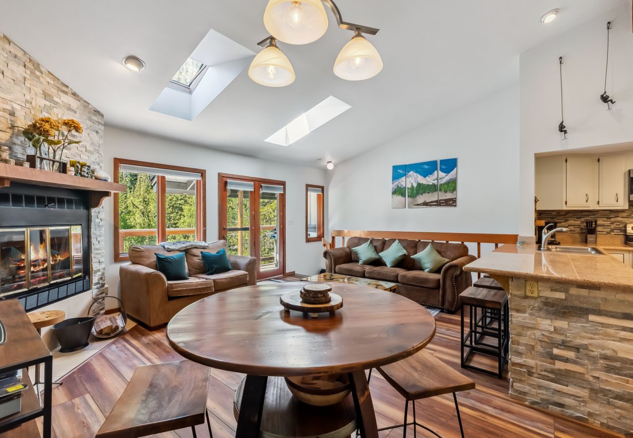 Townhouse in Frisco - Windwood #320