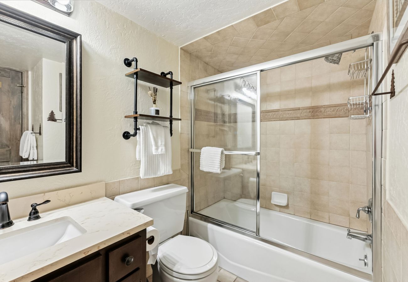 Condominium in Breckenridge - Inner Circle #10