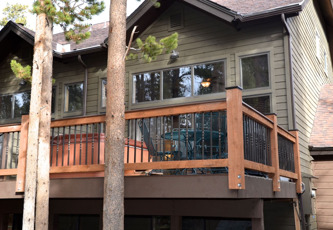 Townhouse in Breckenridge - Village Point #102