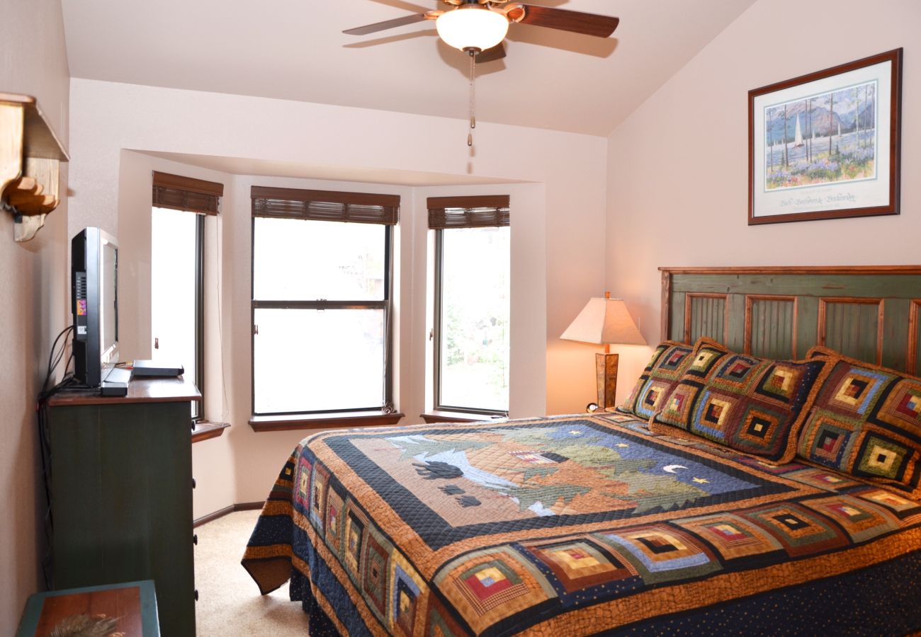 Townhouse in Breckenridge - Village Point #102