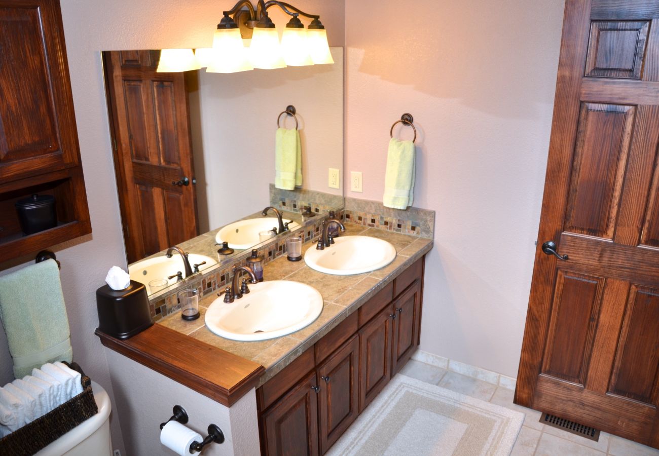 Townhouse in Breckenridge - Village Point #102