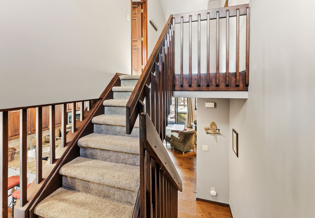 Townhouse in Breckenridge - Village Point #102