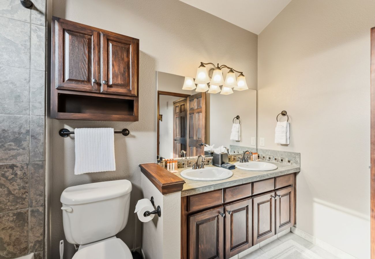 Townhouse in Breckenridge - Village Point #102