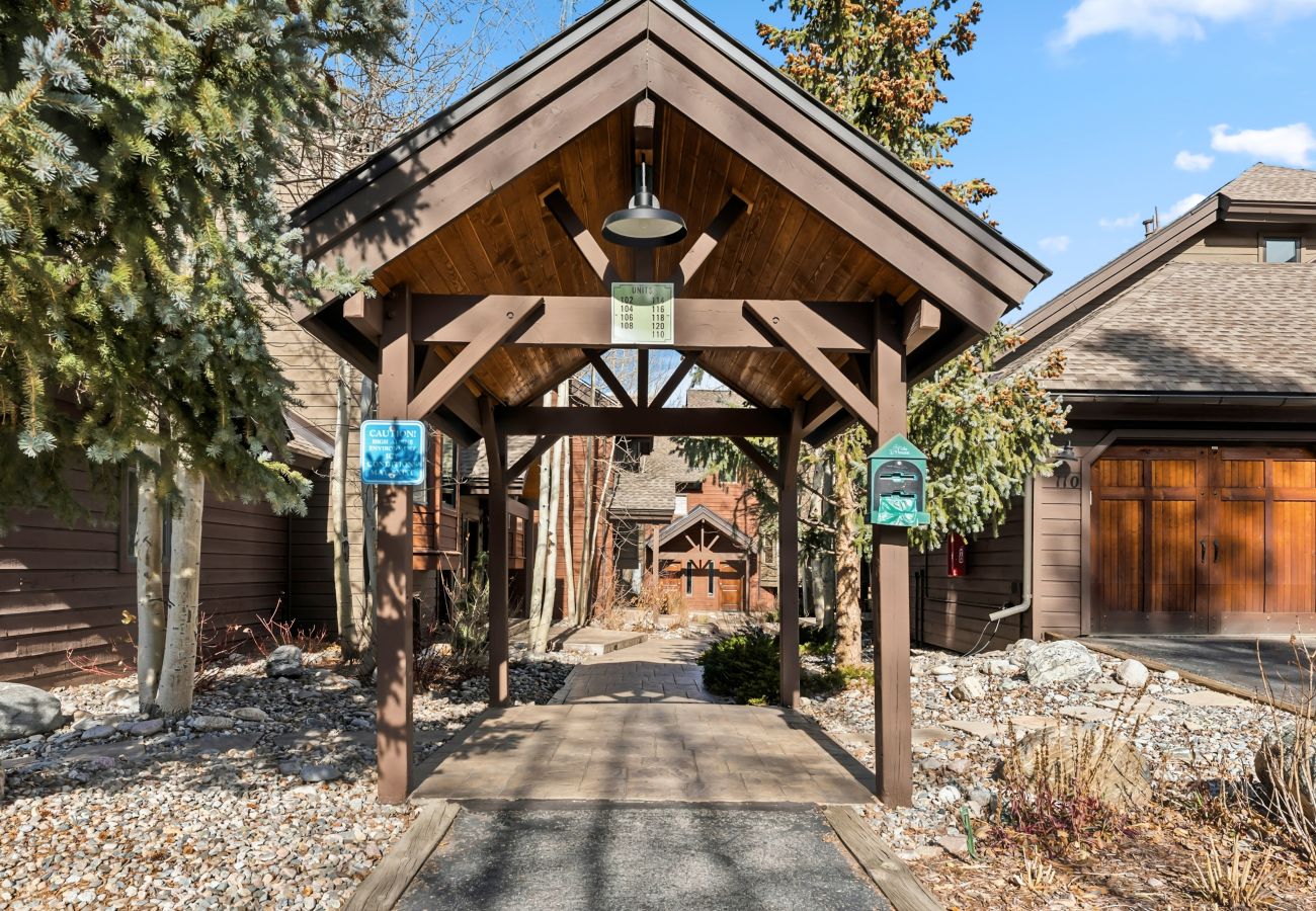 Townhouse in Breckenridge - Village Point #102