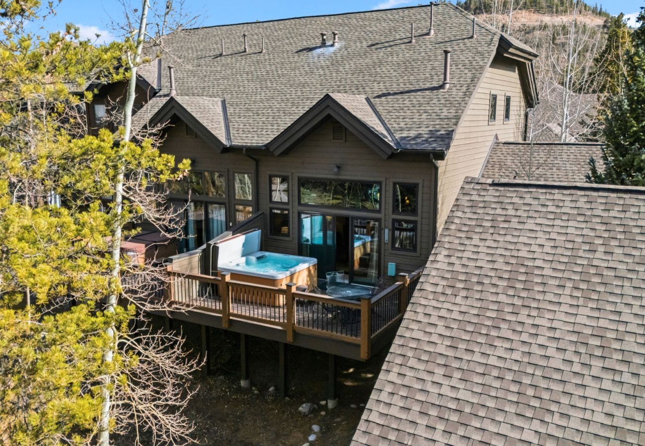 Townhouse in Breckenridge - Village Point #102