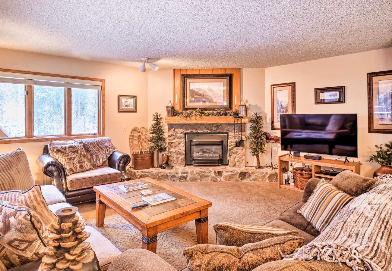 Condominium in Breckenridge - Woods Manor #102A