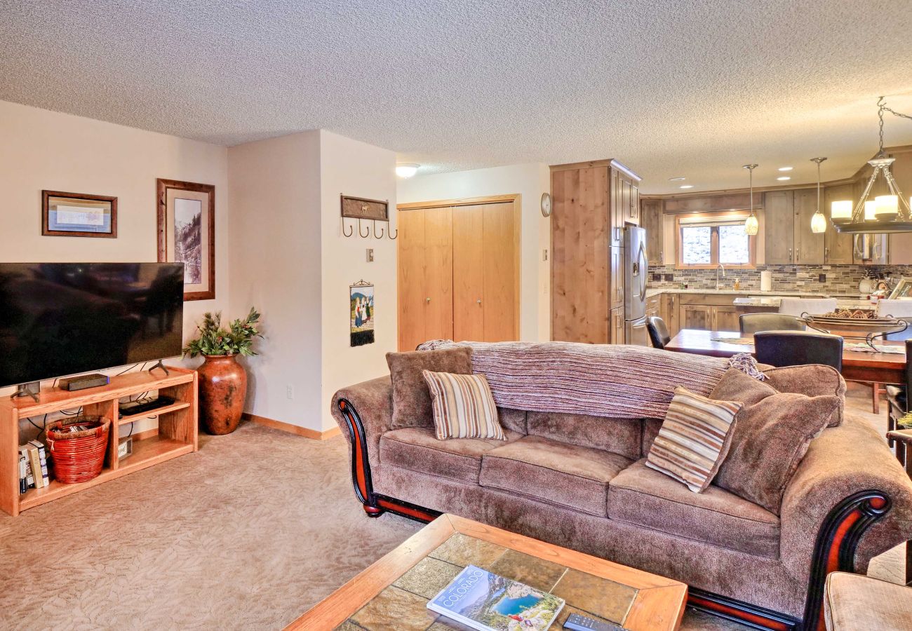 Condominium in Breckenridge - Woods Manor #102A