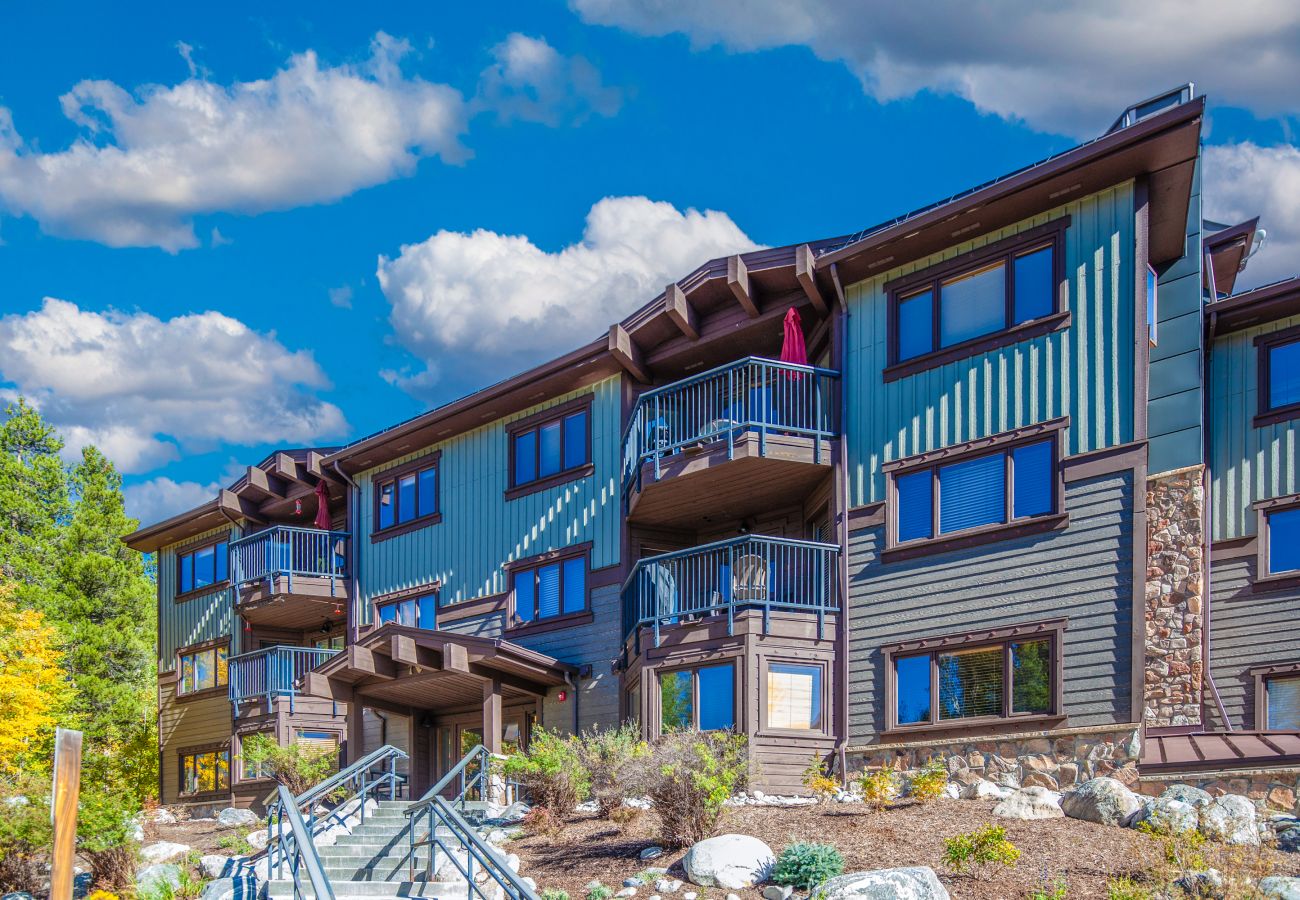 Condominium in Breckenridge - Woods Manor #102A