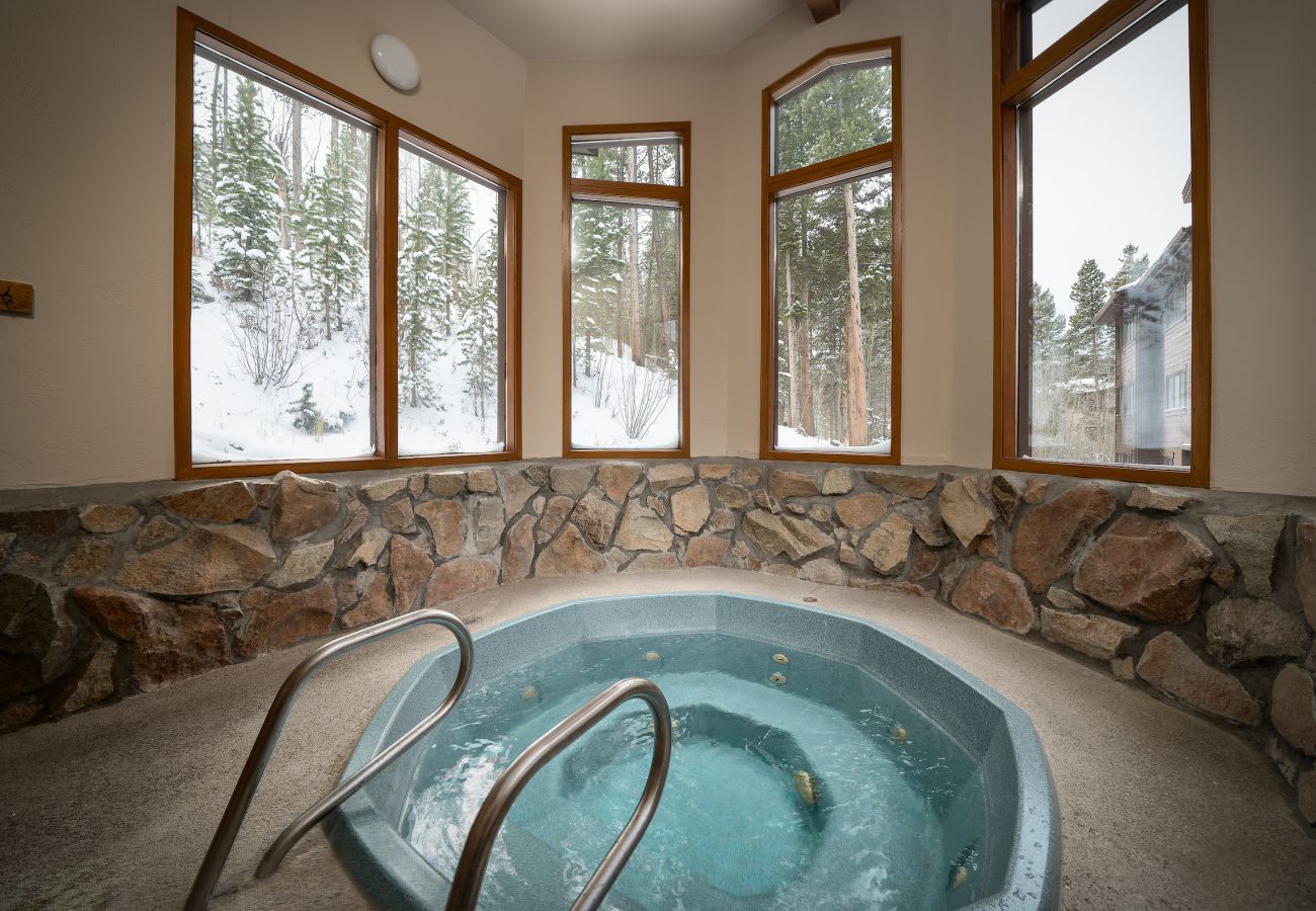 Condominium in Breckenridge - Woods Manor #102A