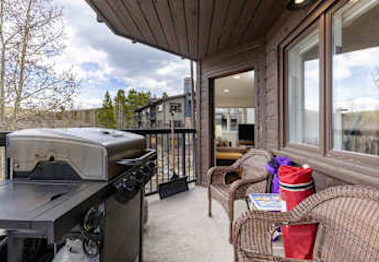 Condominium in Breckenridge - Woods Manor #201B