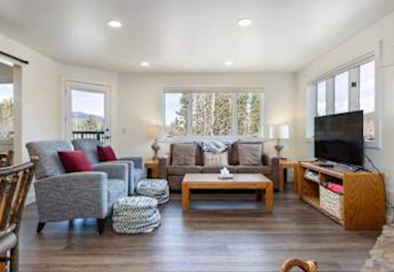 Condominium in Breckenridge - Woods Manor #201B